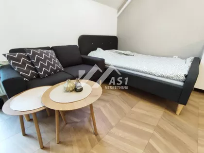 Cara Dušana | 4zida.rs