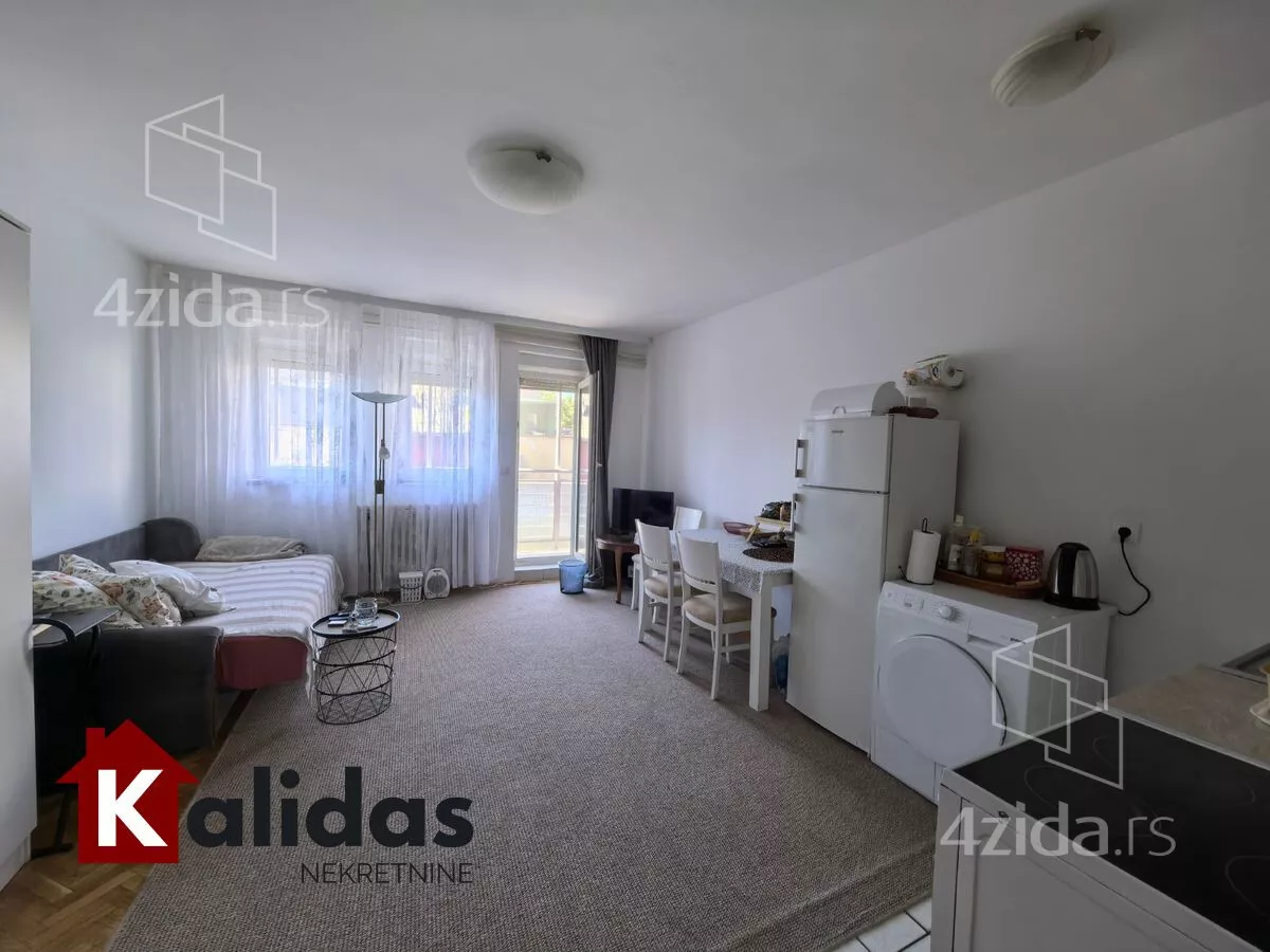 Garsonjera | 4zida