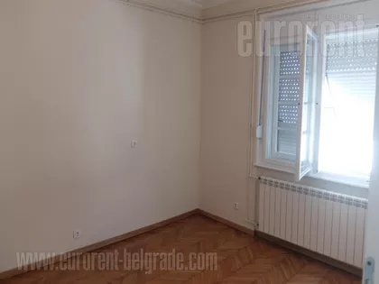 KNEZ MIHAILOVA | 4zida.rs
