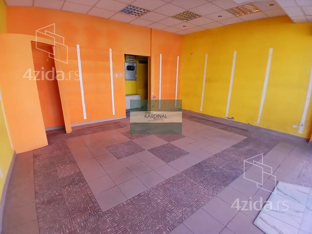 Poslovni prostor | 4zida