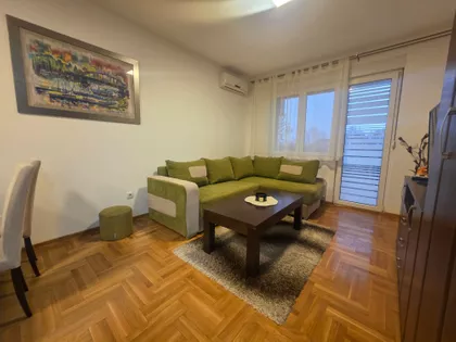 Donji Grad | 4zida.rs