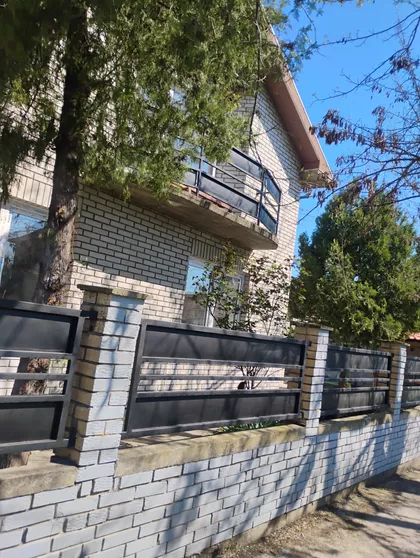 Višnjićeva 3 | 4zida.rs