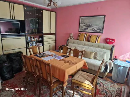 Nemanjina 47 | 4zida.rs
