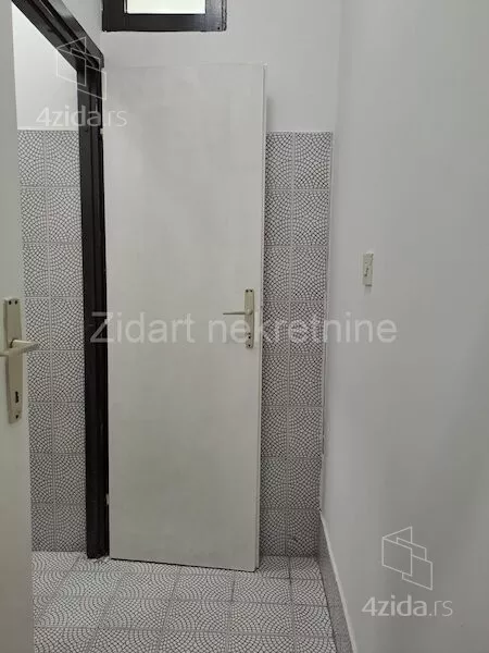 Kancelarija | 4zida