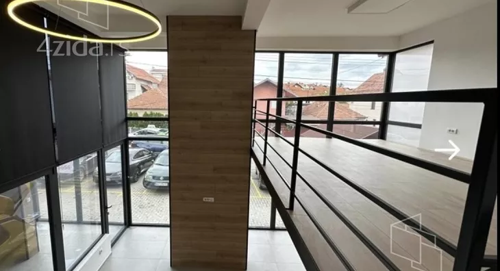 Lokal | 4zida