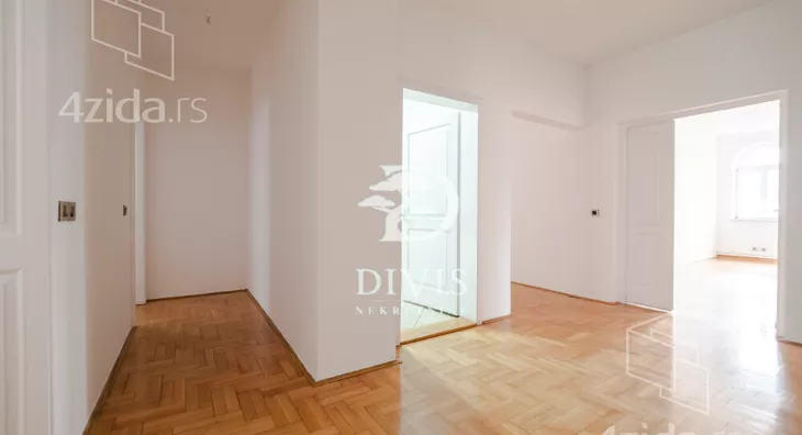 4-etažna kuća | 4zida