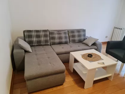 Resavska | 4zida.rs