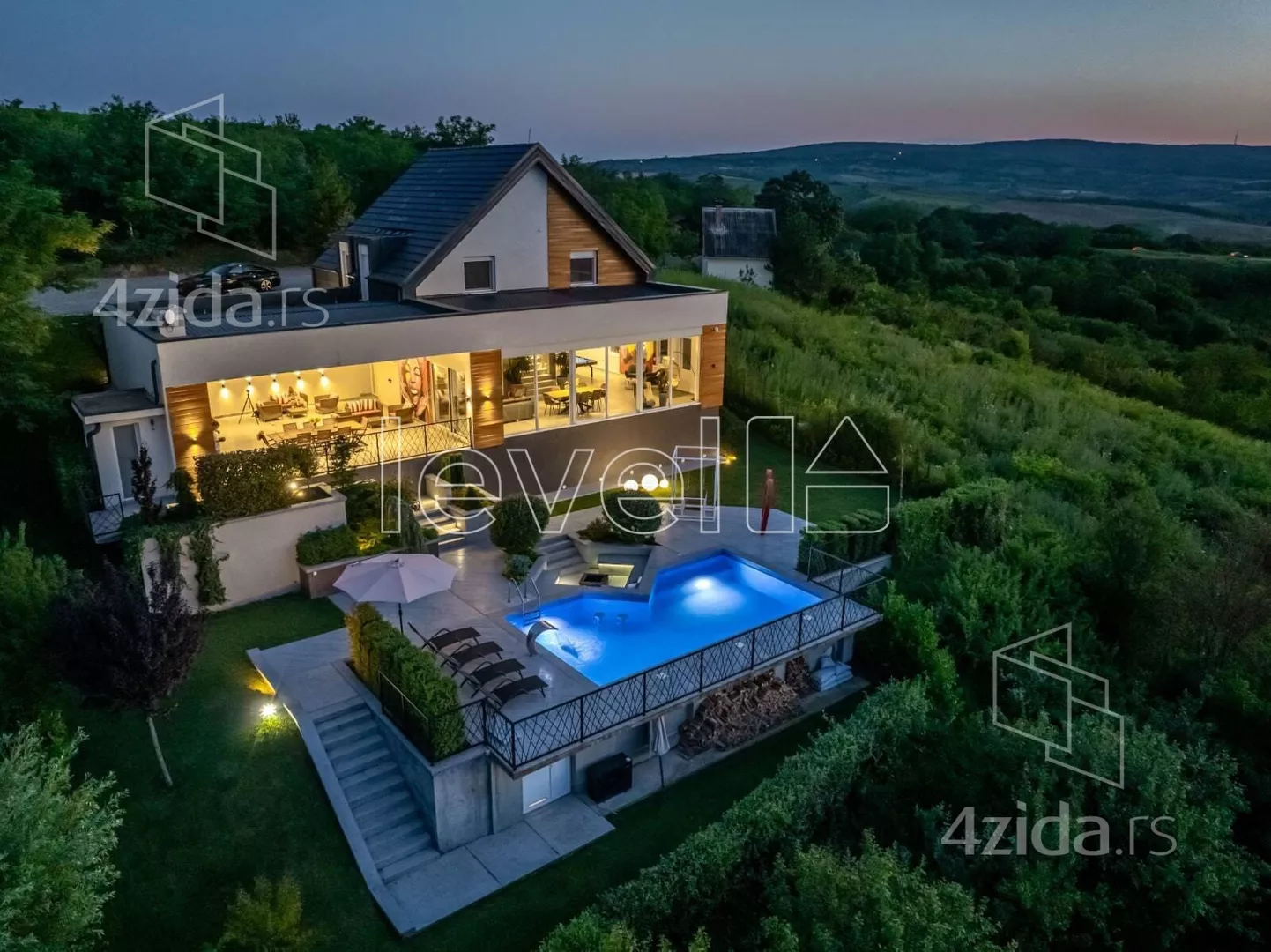 Kuća | 4zida