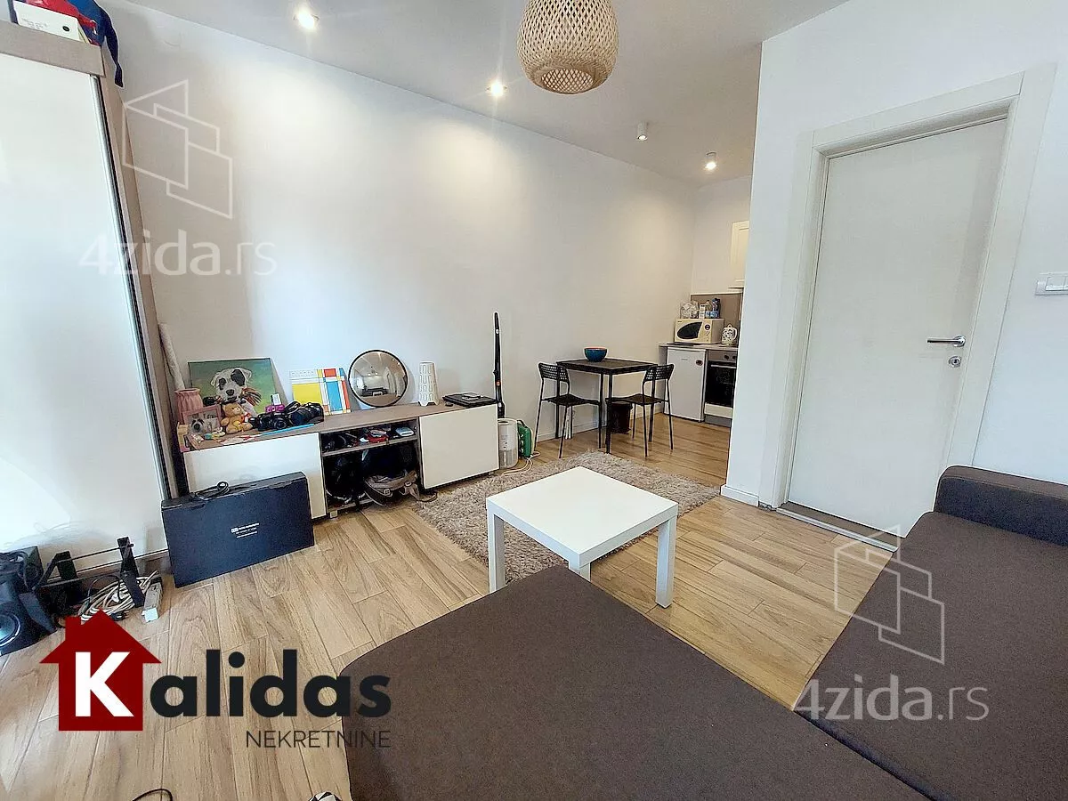 Garsonjera | 4zida