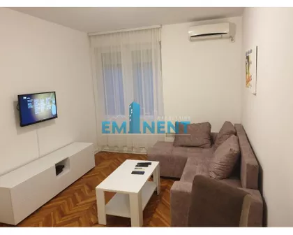 Strahinjića Bana | 4zida.rs