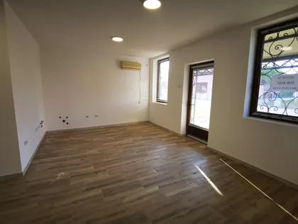 Veljka Vlahovića 67A | 4zida.rs