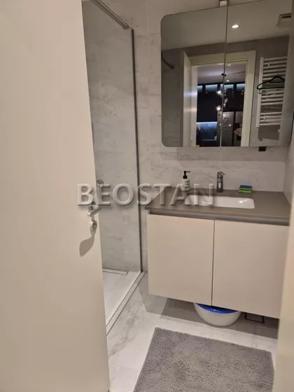 Bulevar Vudroa Vilsona | 4zida.rs