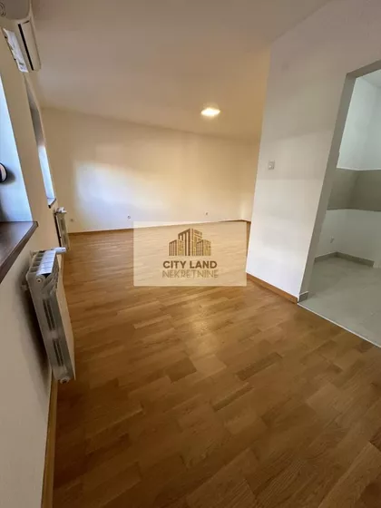 Lekino Brdo | 4zida.rs