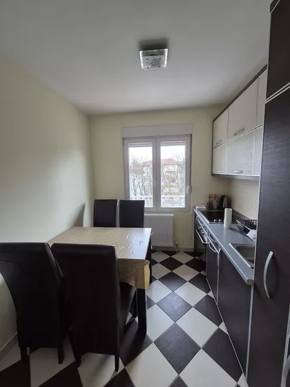 Loznica - Centar | 4zida.rs