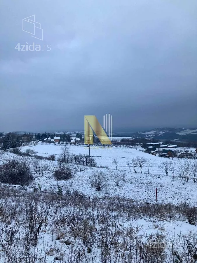 Plac | 4zida