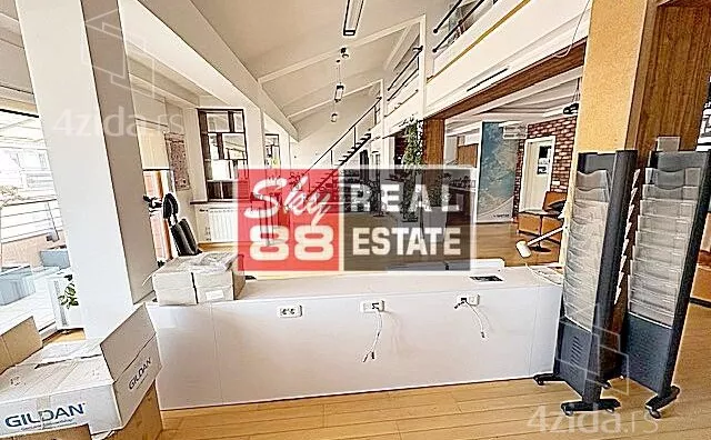 Šestoiposoban stan | 4zida