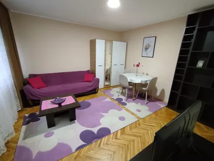 Radovana Simića Cige 3 | 4zida.rs