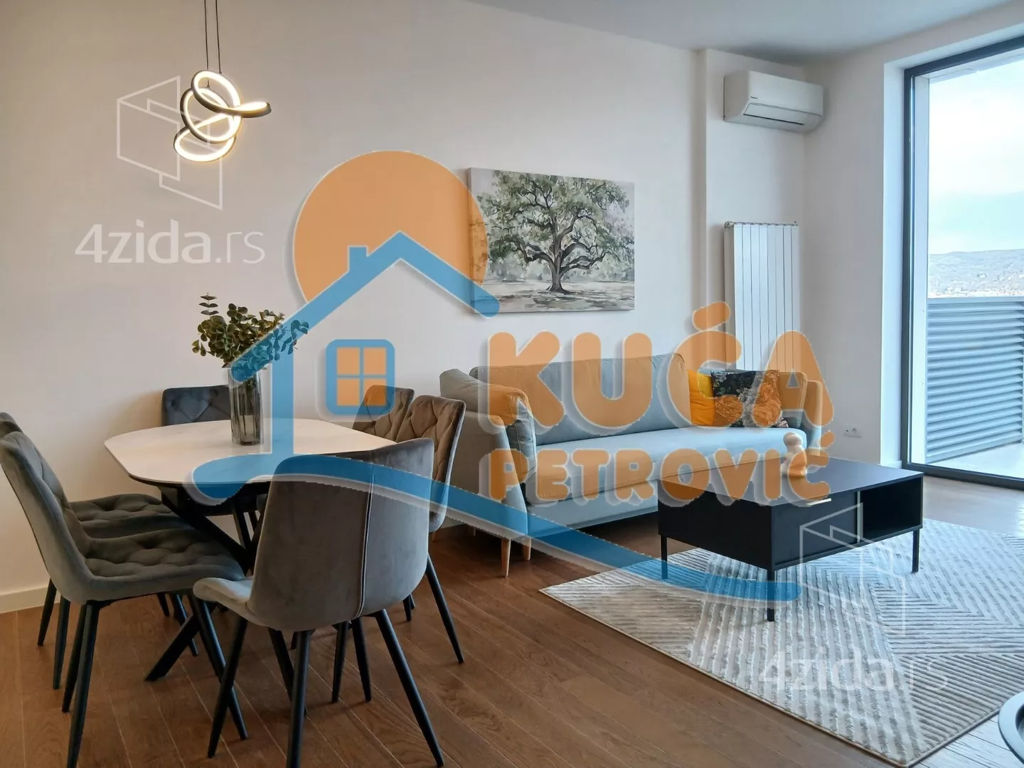 Jednoiposoban stan | 4zida