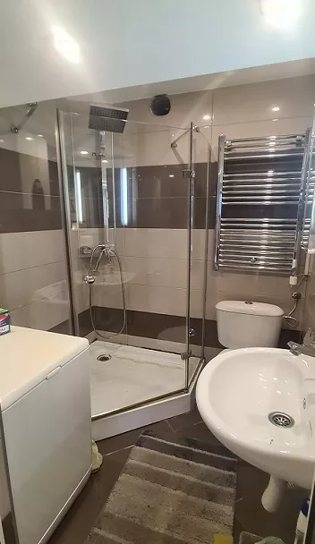 BANJSKA | 4zida.rs