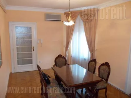 KNEZ MIHAILOVA | 4zida.rs