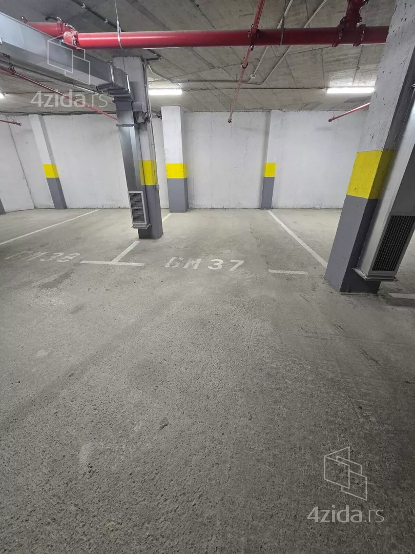 Parking | 4zida