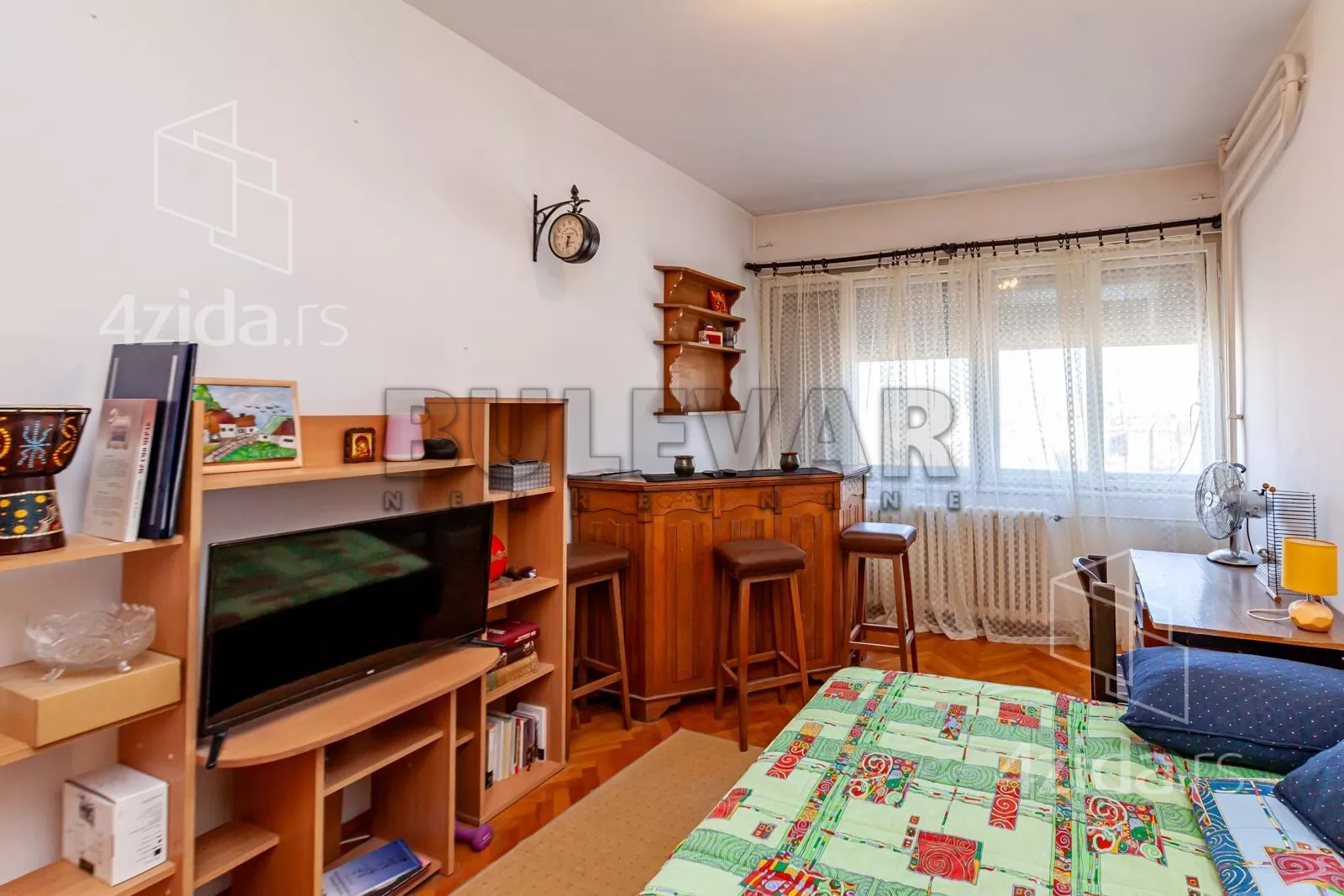 Troiposoban stan | 4zida