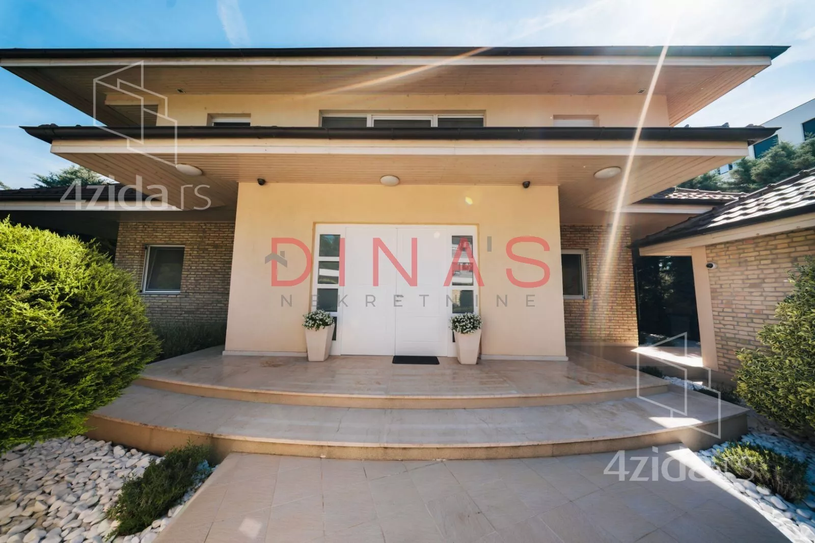 Kuća | 4zida