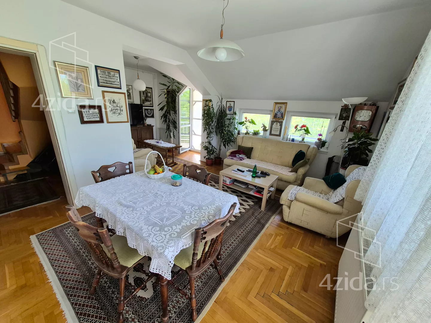 Četvorosoban stan | 4zida