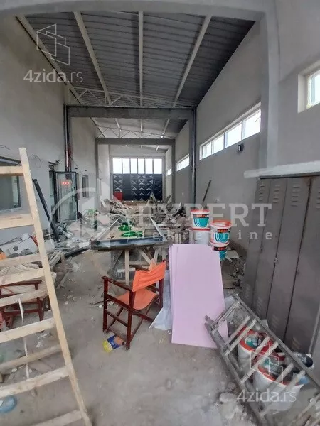 Lokal | 4zida