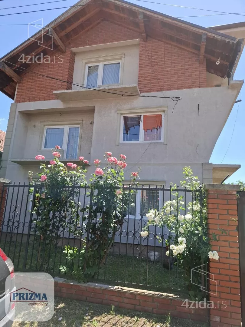 Kuća | 4zida