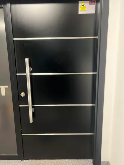 Palmira Toljatija 5 | 4zida.rs