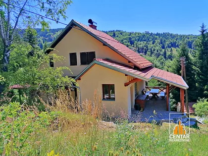 Vikend naselje | 4zida.rs