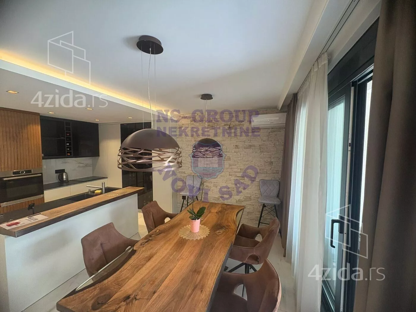 Četvorosoban stan | 4zida