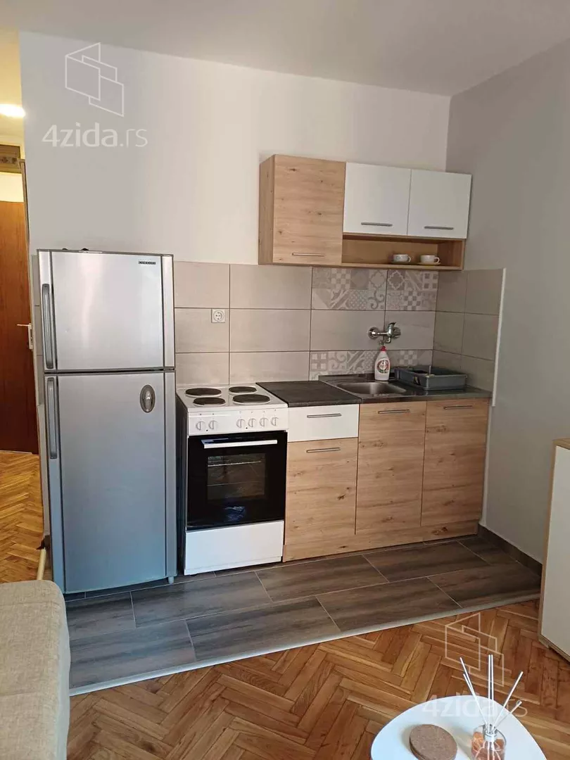Garsonjera | 4zida