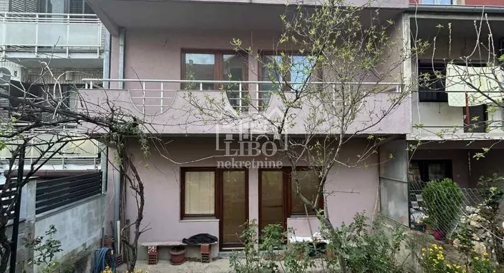 4-etažna kuća | 4zida