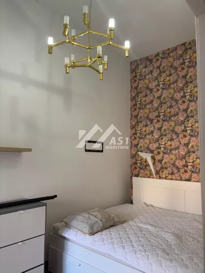 Bulevar Cara Lazara | 4zida.rs