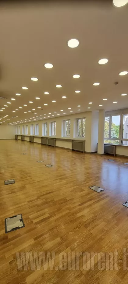 PRAVNI FAKULTET | 4zida.rs