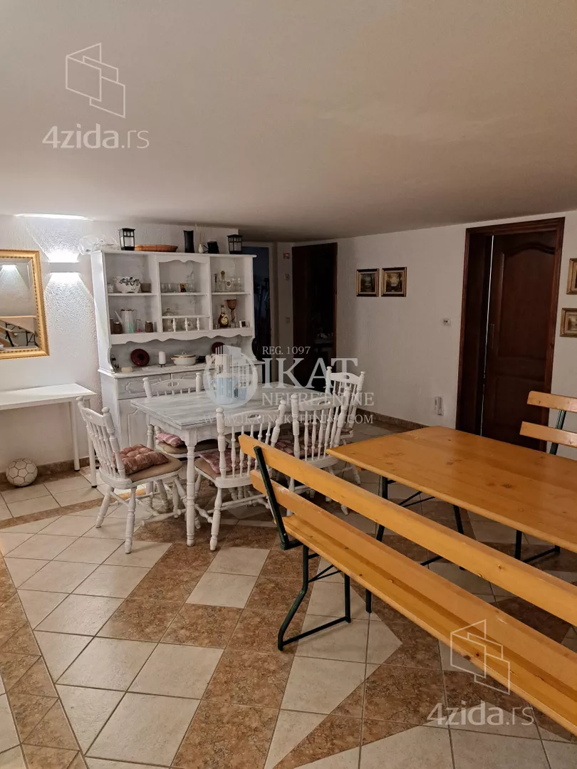 3-etažna kuća | 4zida