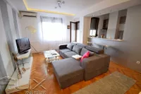 Crveni Krst Vračar, Vračar, Beograd | 4zida.rs | 4zida.rs