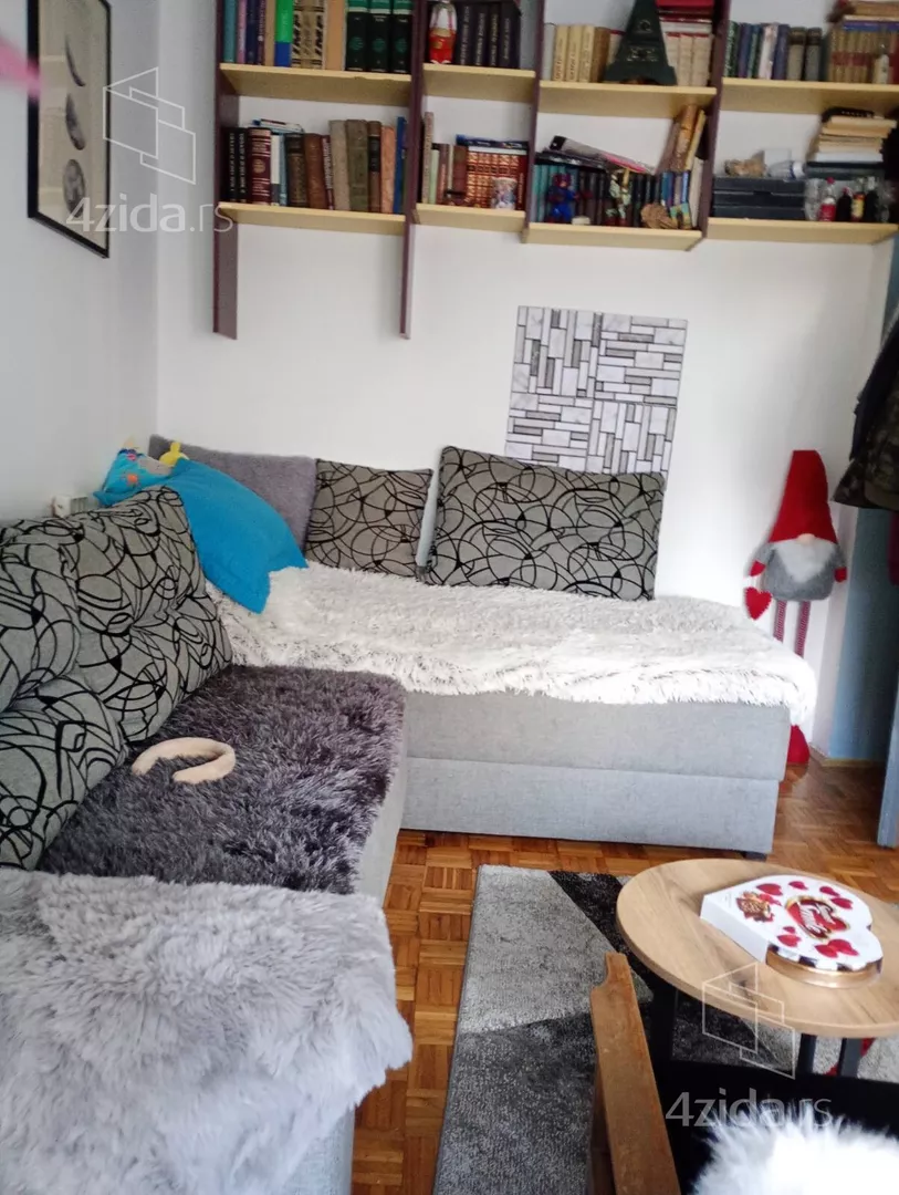 3-etažna kuća | 4zida