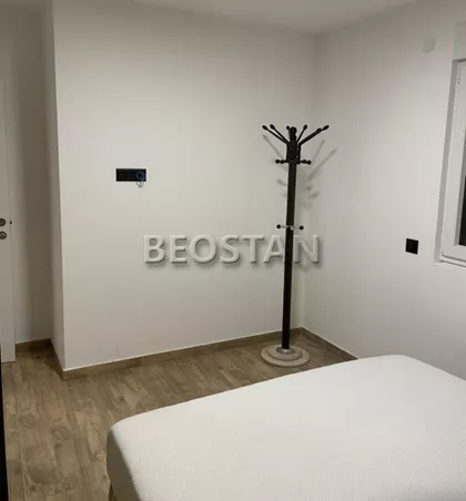 Vojvođanska | 4zida.rs