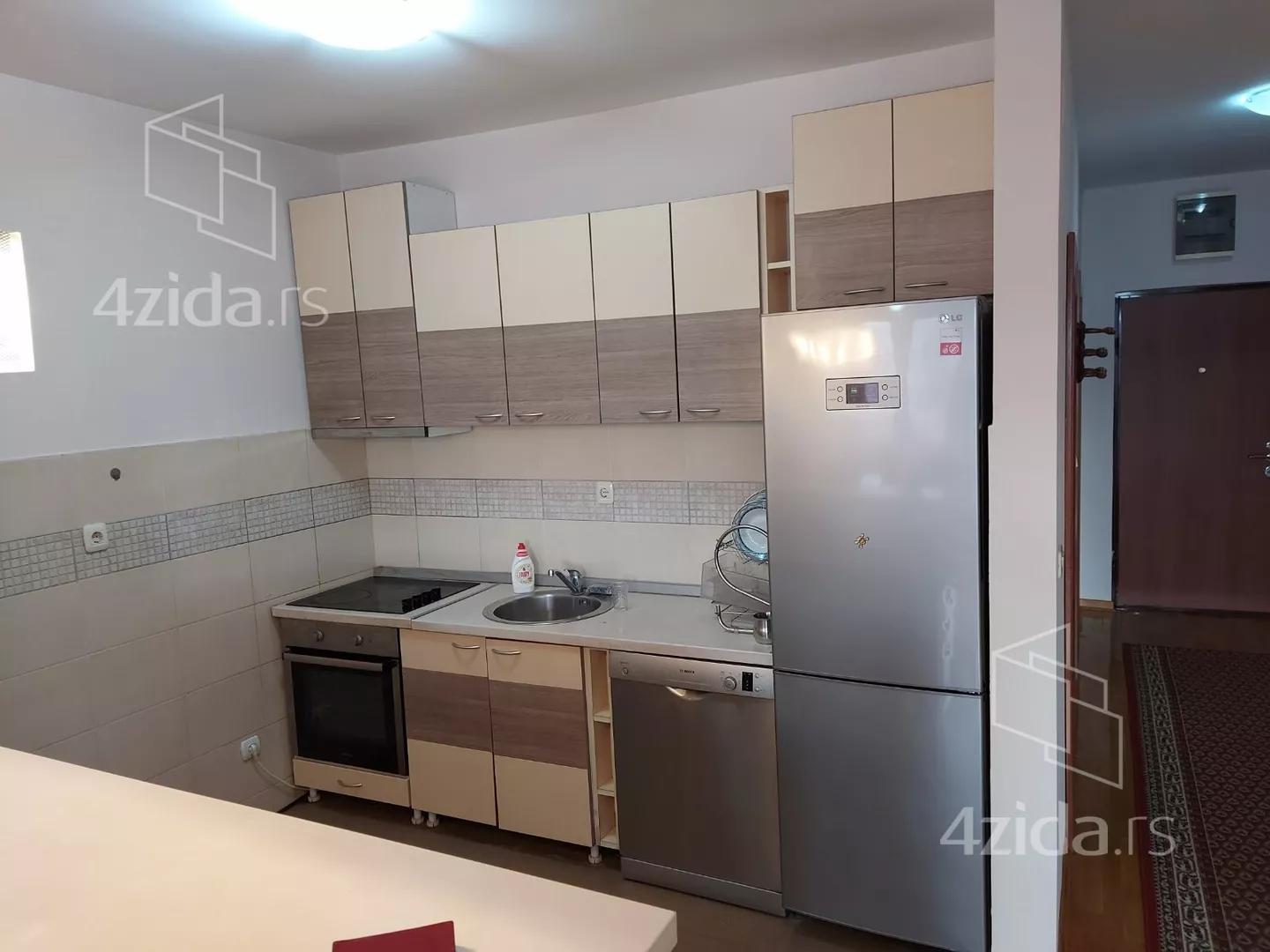 Četvorosoban stan | 4zida