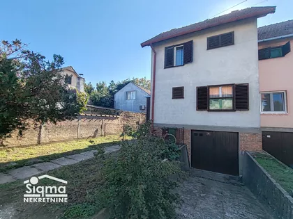 Karađorđev Trg | 4zida.rs
