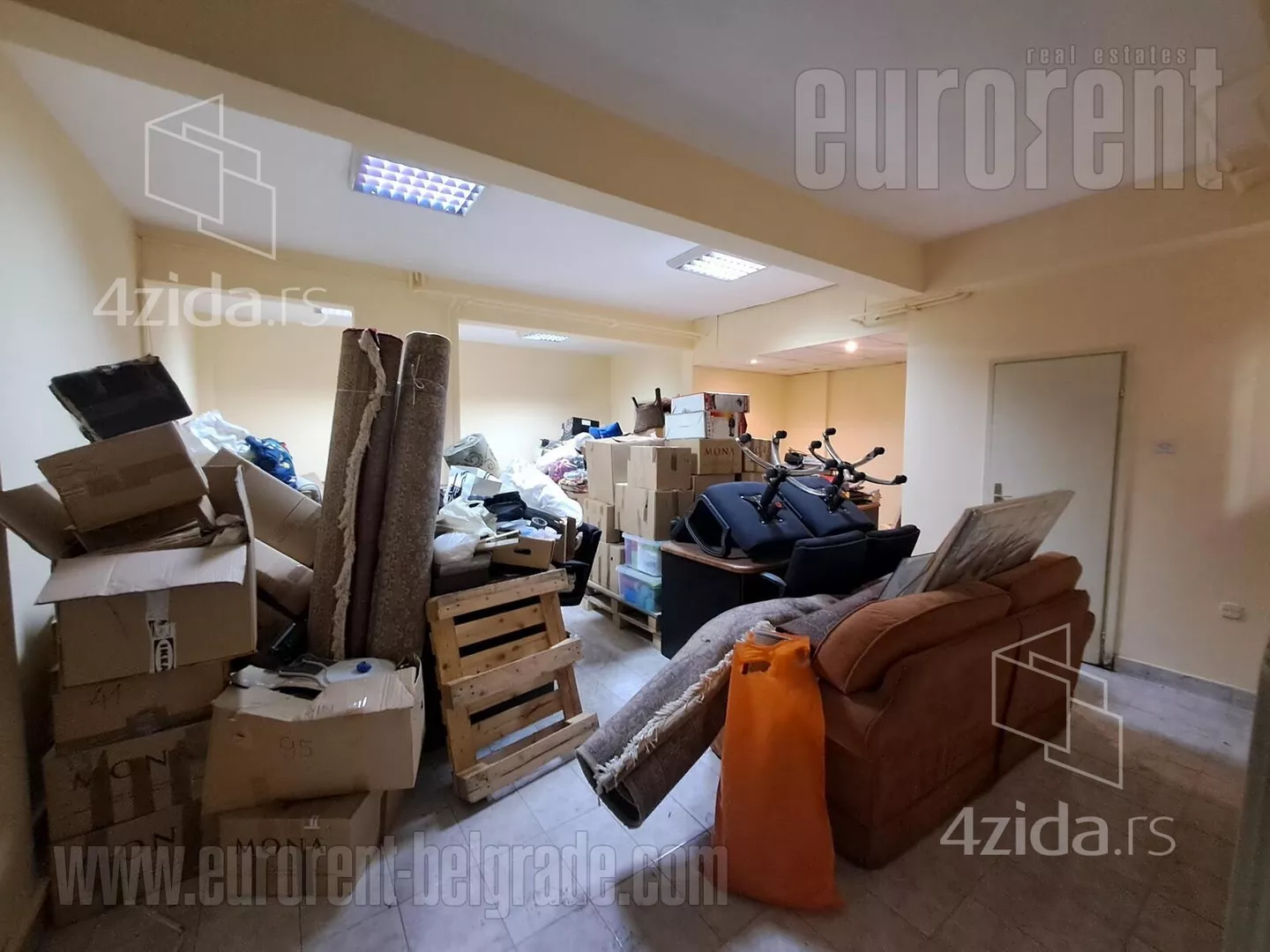 Poslovni prostor | 4zida