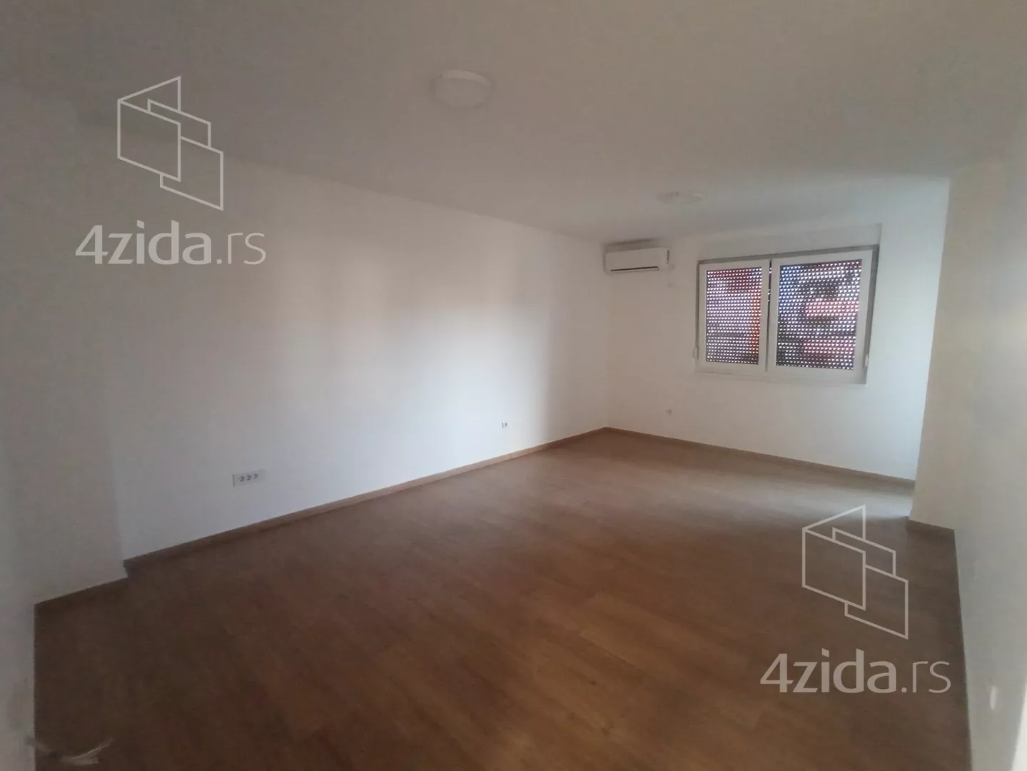 Kancelarija | 4zida