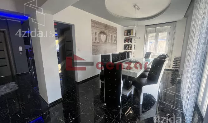 3-etažna kuća | 4zida