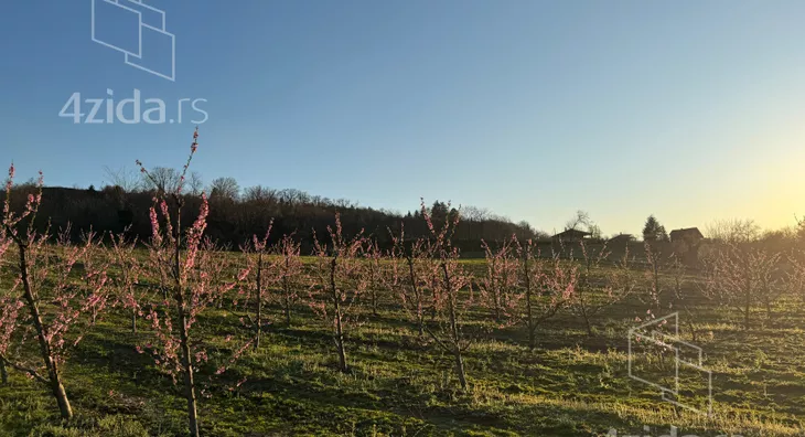 Građevinsko zemljište | 4zida