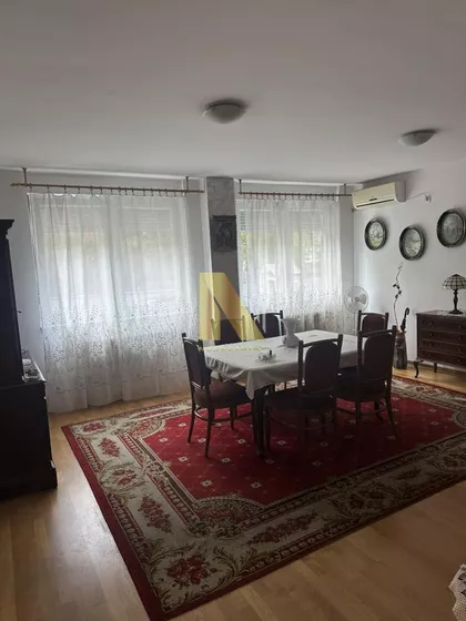 Adamovićevo Naselje | 4zida.rs