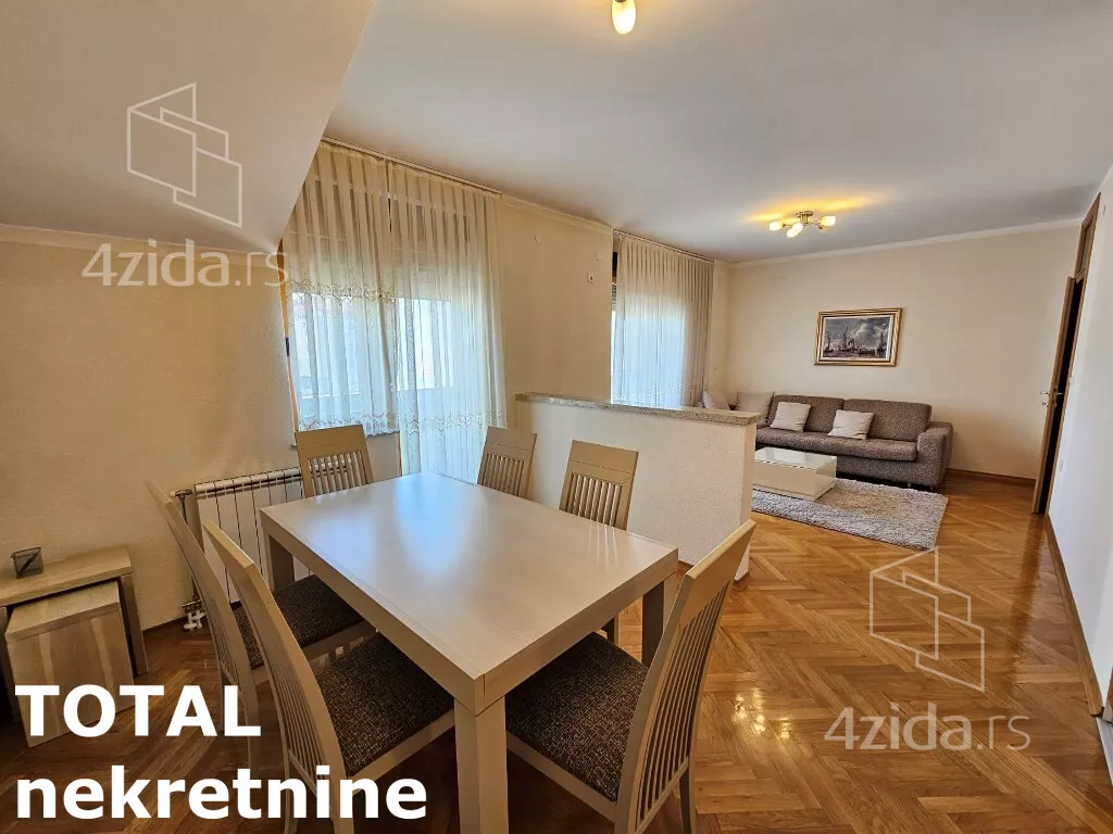 Troiposoban stan | 4zida