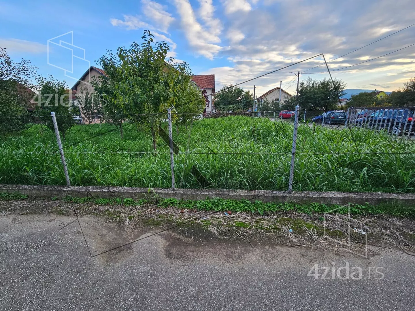 Građevinsko zemljište | 4zida